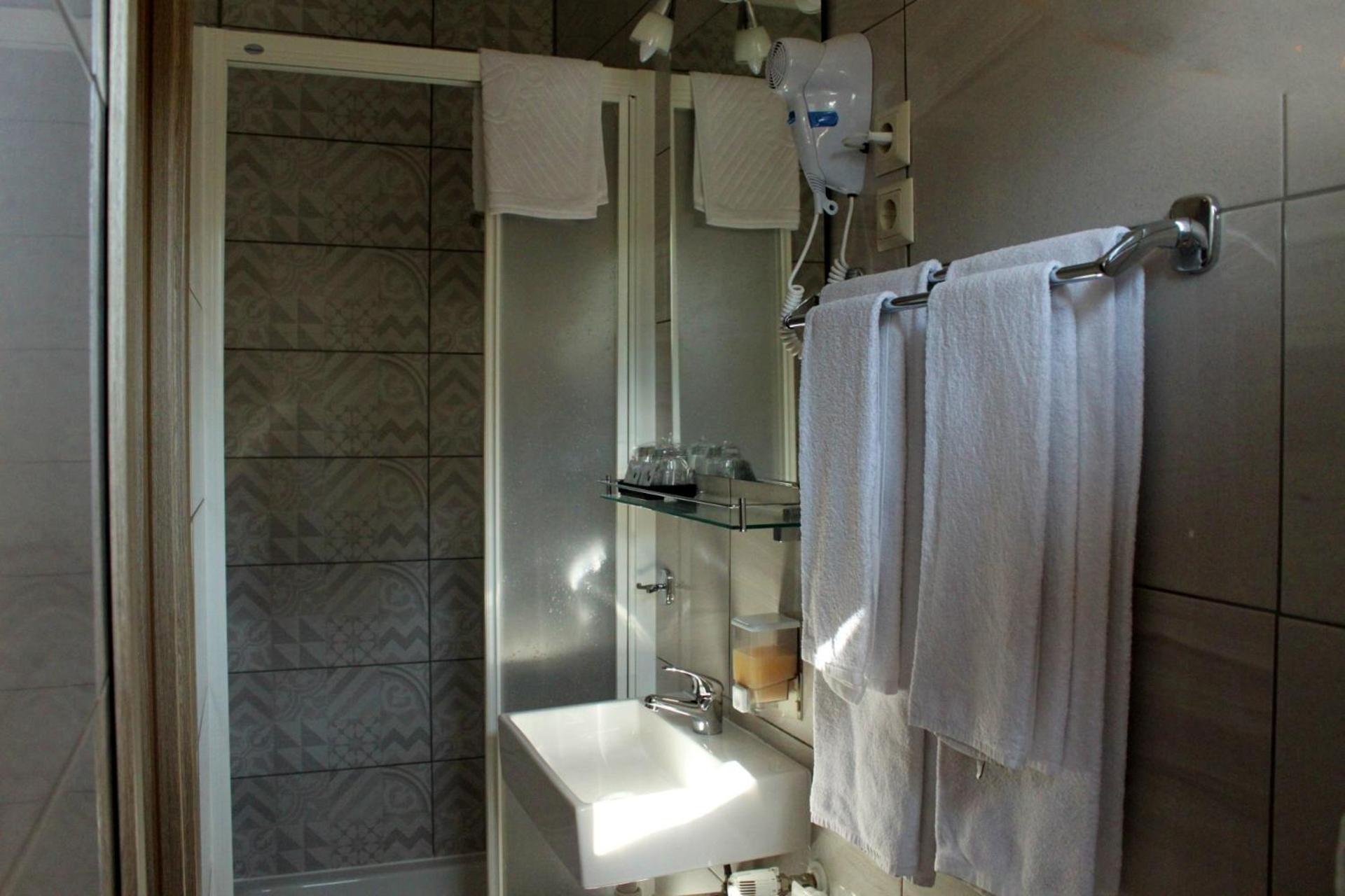 Guesthouse Rezekov Podrum Jastrebarsko Eksteriør bilde